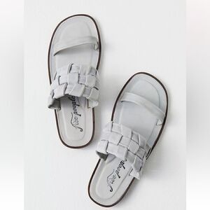 NWT FREE PEOPLE Leather Woven River Sandals gray 7.5